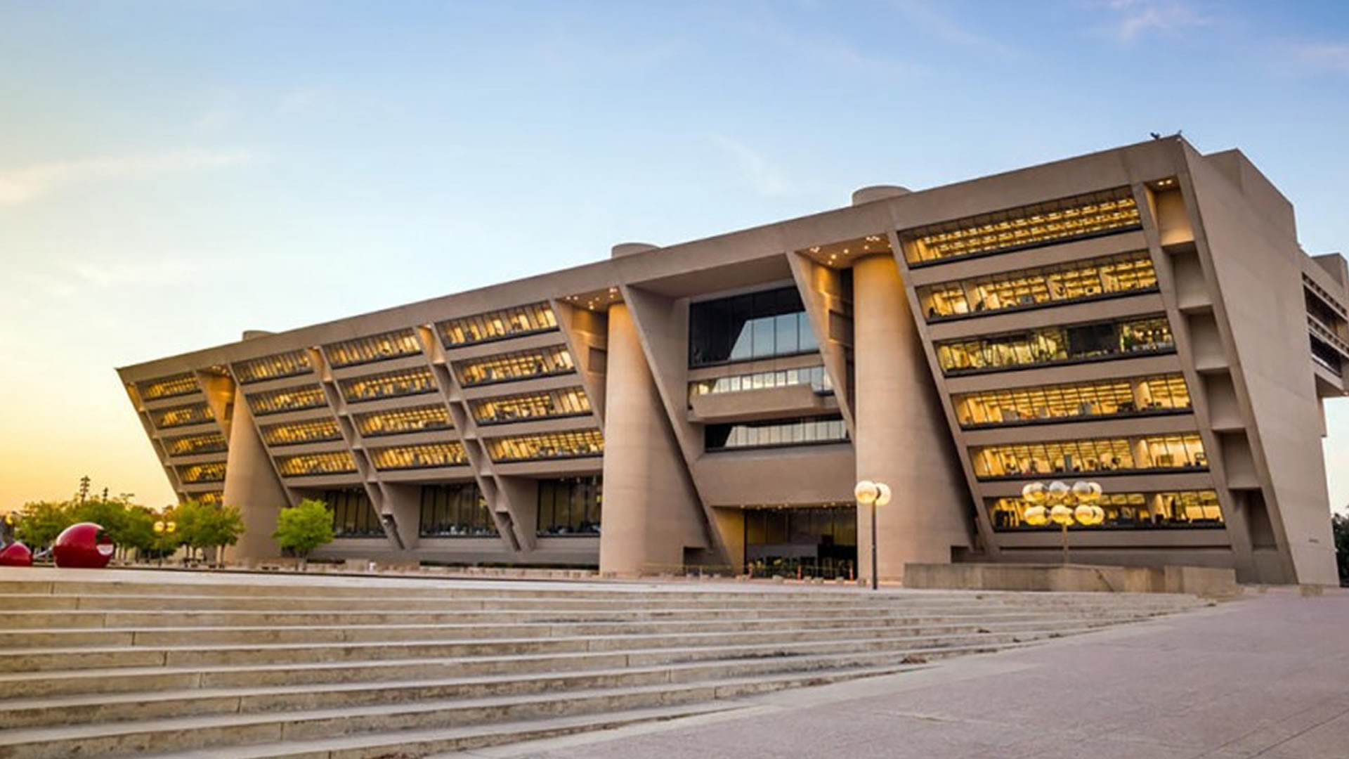 Dallas City Hall